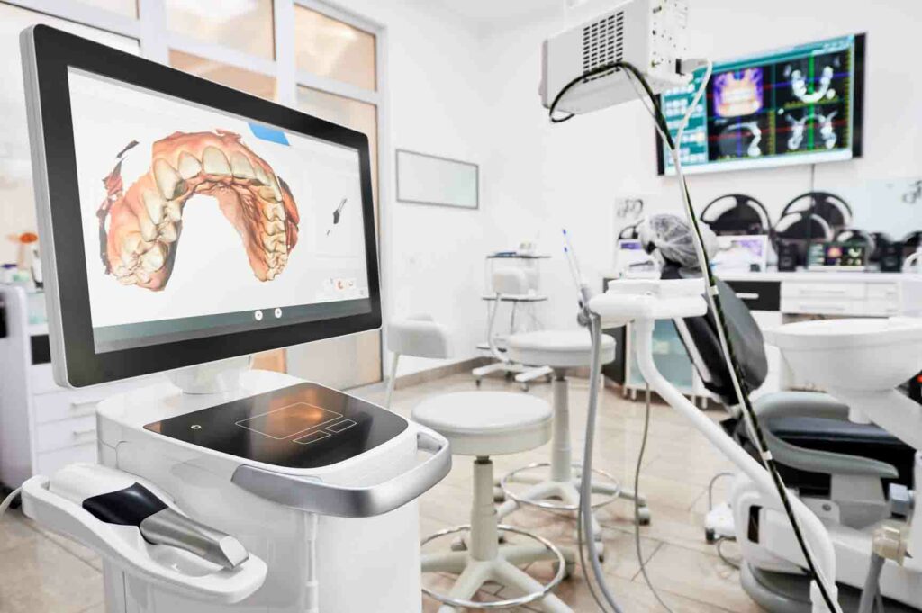 Dental intraoral scanner with teeth on display